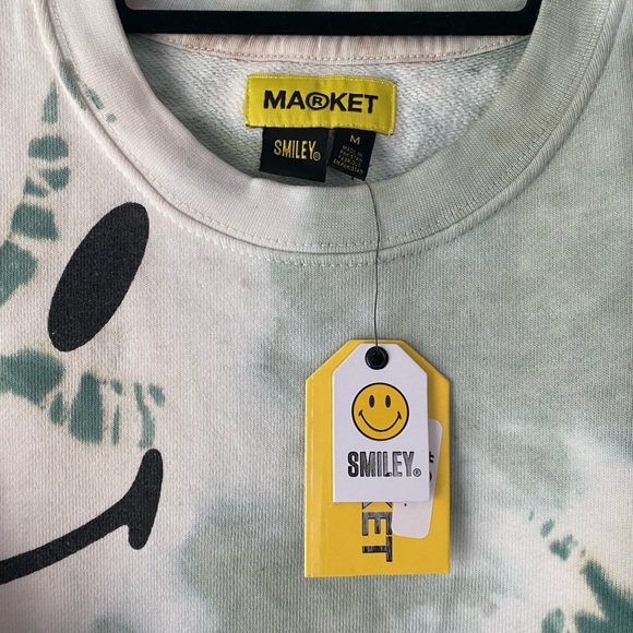 NWT Market X Smiley sweatshirt - Picture 3 of 4